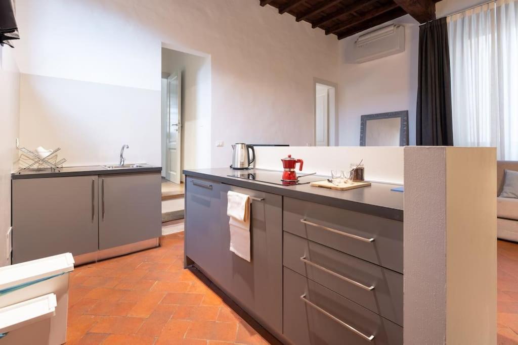 Keys Of Italy - Alberobs 15 Tot - Cozy Nearby Train Station Apartamento Florencia
